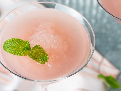 How to Make a Pink Whitney Drink – The Ideal Recovery Drink