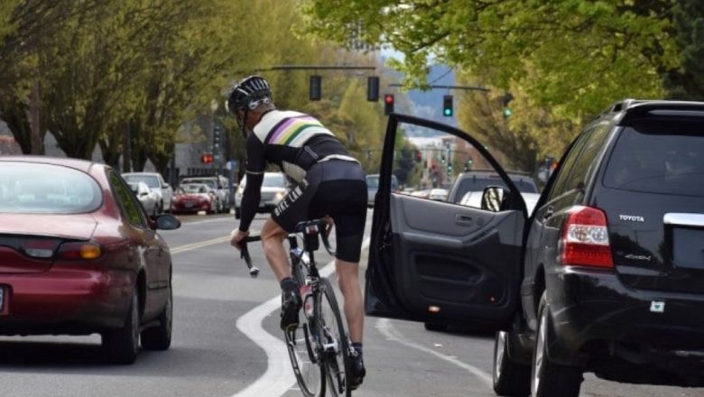 Cyclist Dooring Prevention Techniques
