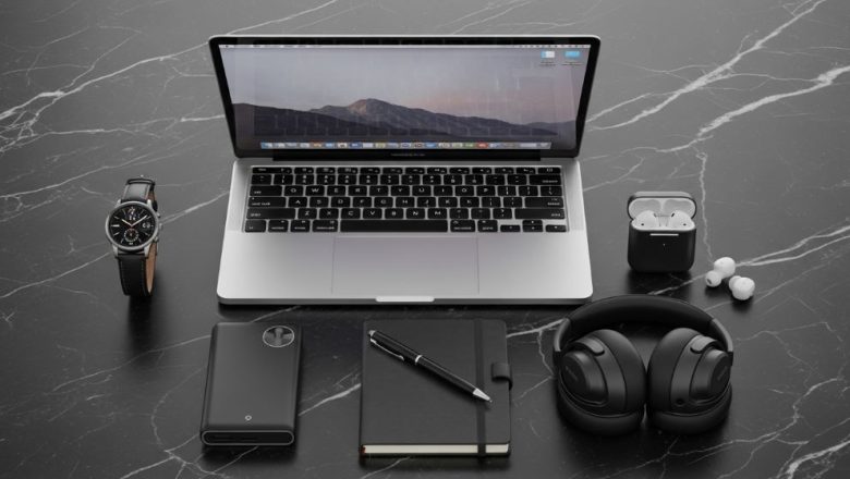 How to Select Luxury Tech Gifts for Men That Impress Instantly